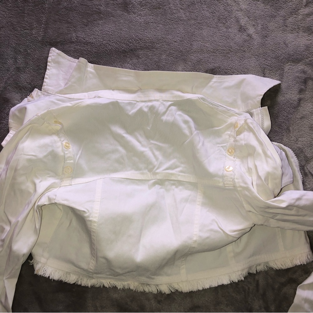 White cropped utility  jacket - Picture 3 of 8